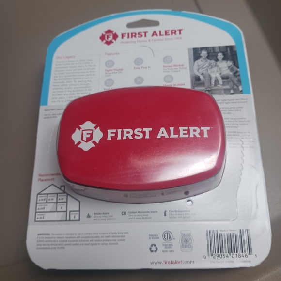 NWT! FIRST ALERT Carbon Monoxide Alarm - Picture 8 of 8